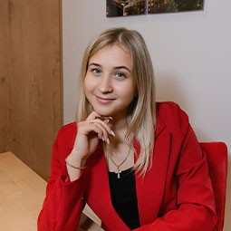 Султанова Светлана